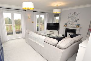 Living Room pic1- click for photo gallery